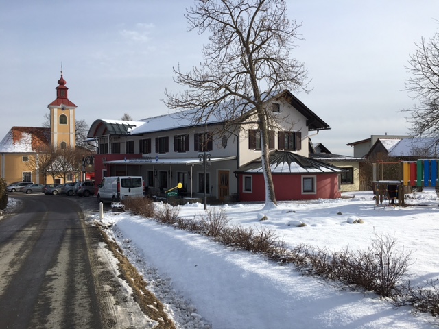 Winter in der Backhendlstation in Auffen